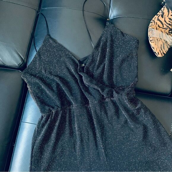 HOUSE OF HARLOW BLACK JUMPSUIT - Picture 7 of 10